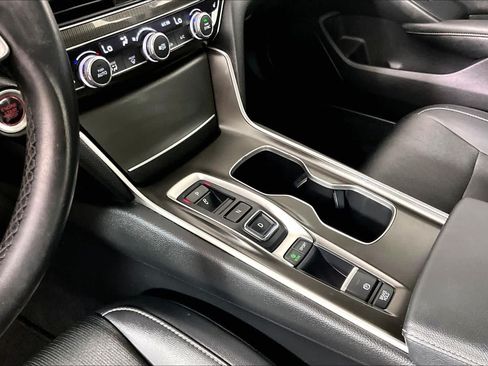 Used 2021 Honda Accord Sport image 15