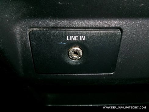 Used 2017 Ford F250 XL w/ Power Equipment Group AWD/4WD image 13