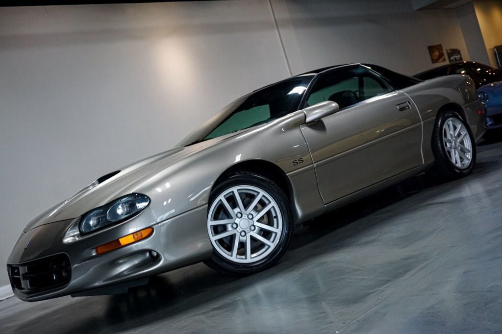 Used 2002 Chevrolet Camaro Z28 w/ SS Performance/Appearance Pkg RWD image 67