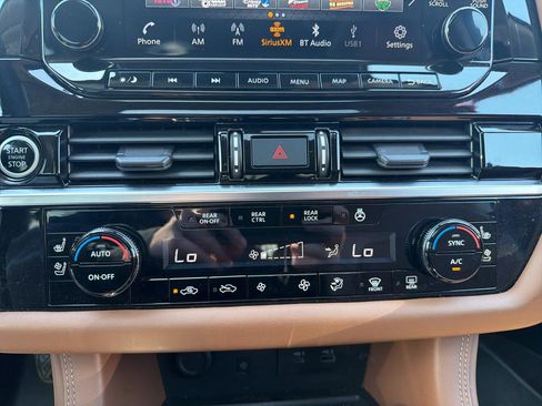 Used 2023 Nissan Pathfinder Platinum AWD/4WD image 27