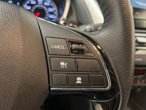 Used 2024 Mitsubishi Eclipse Cross SE image 23