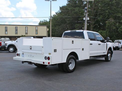 Used 2024 Ford F350 XL AWD/4WD image 14