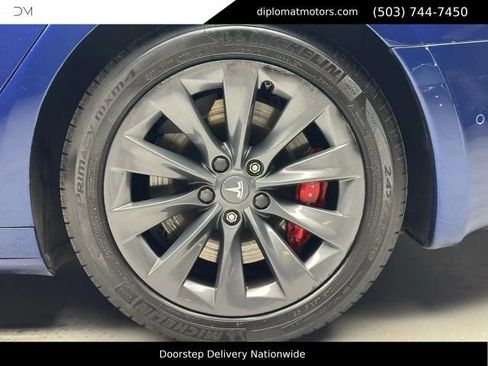 Used 2019 Tesla Model S Performance AWD/4WD image 37