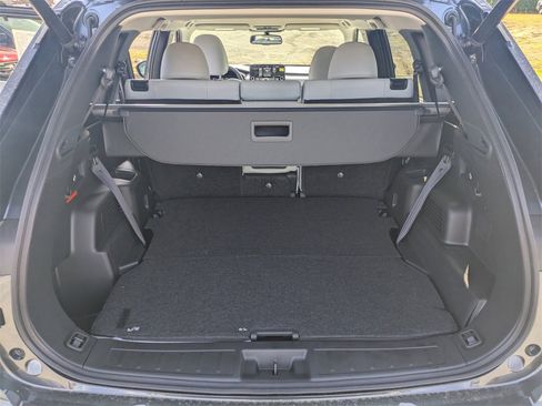 New 2025 Mitsubishi Outlander SEL image 12