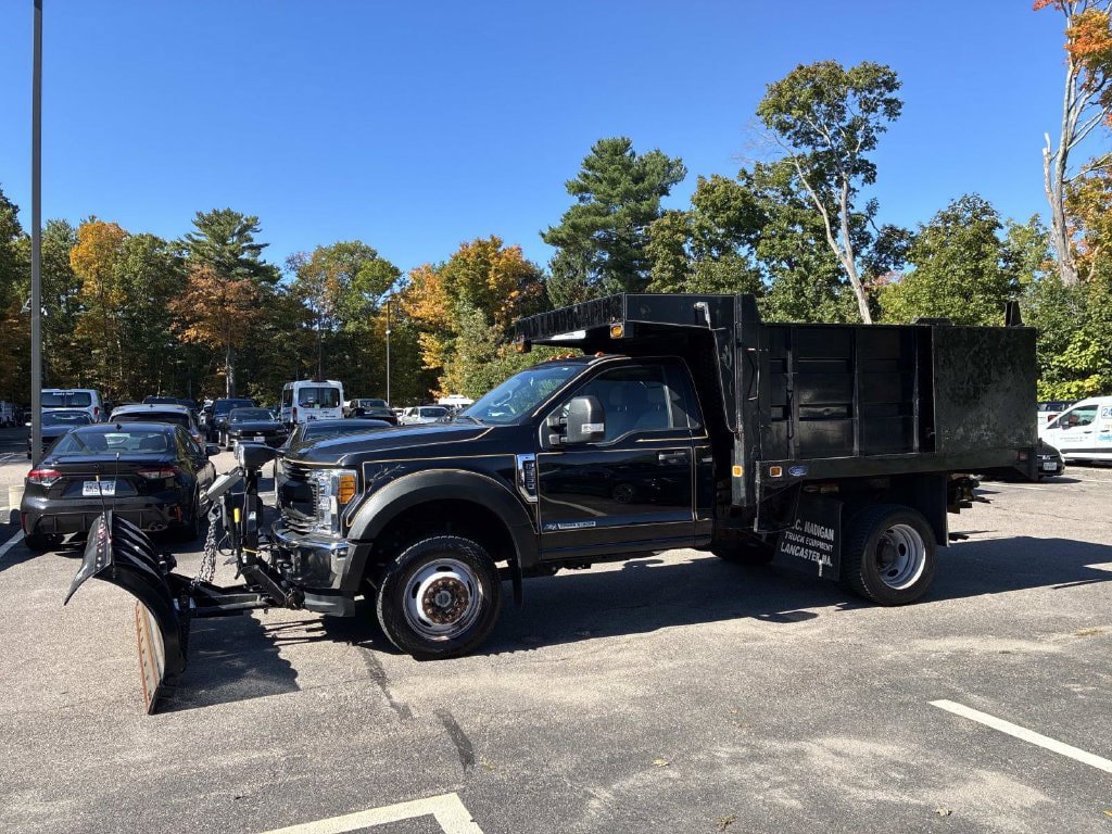 Used 2017 Ford F550 4x4 Regular Cab Super Duty image 4
