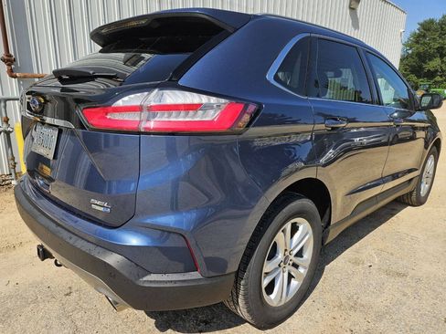Used 2019 Ford Edge SEL w/ Equipment Group 201A AWD/4WD image 3