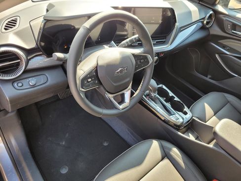 New 2026 Chevrolet Trax ACTIV w/ Driver Confidence Package FWD image 16