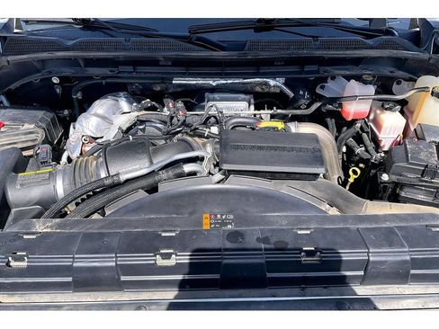 Used 2022 GMC Sierra 3500 Denali w/ Denali Ultimate Package AWD/4WD image 12