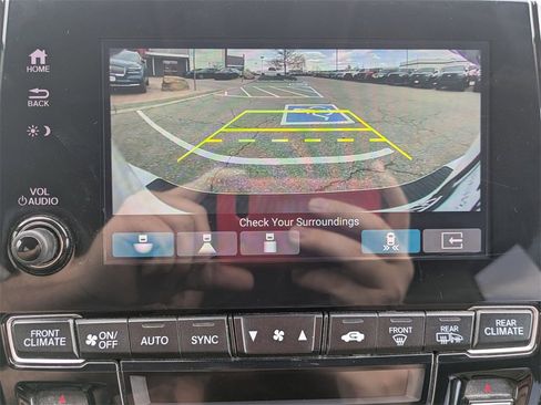 Used 2023 Honda Odyssey Elite image 19