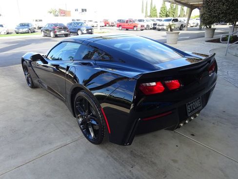 Used 2019 Chevrolet Corvette Stingray Coupe w/ Battery Protection Package image 9