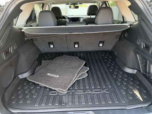 Certified 2024 Subaru Outback Onyx Edition AWD/4WD image 29