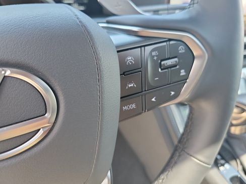 Certified 2026 Lexus GX 550 AWD/4WD image 31