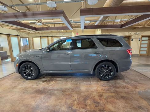 Used 2023 Dodge Durango R/T w/ Blacktop Package image 6