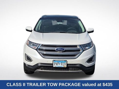 Used 2018 Ford Edge Titanium w/ Equipment Group 302A FWD image 8