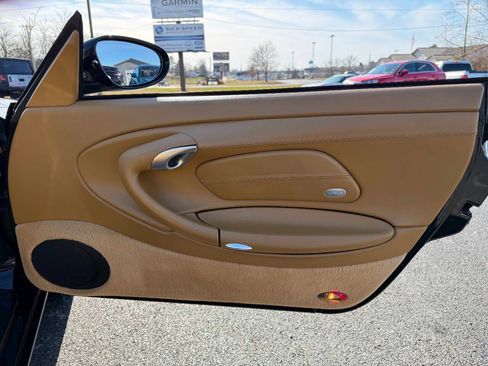 Used 2000 Porsche 911 Carrera 4 image 41