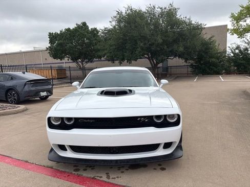 Used 2023 Dodge Challenger R/T Scat Pack RWD image 2