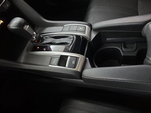 Used 2018 Honda Civic EX-L image 25