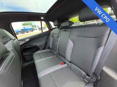 Certified 2024 Volkswagen ID.4 Pro S AWD/4WD image 21