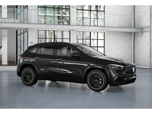 New 2026 Mercedes-Benz GLA 35 AMG AMG GLA 35 image 12