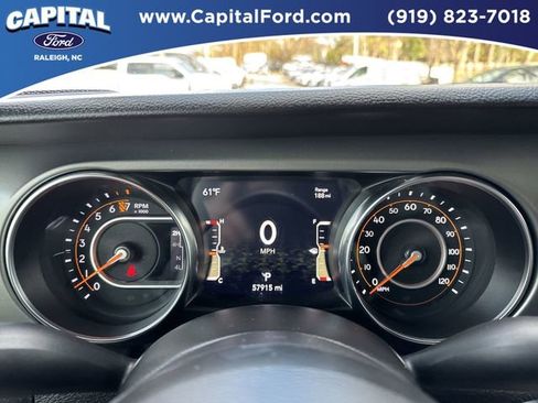 Used 2022 Jeep Gladiator Willys image 24