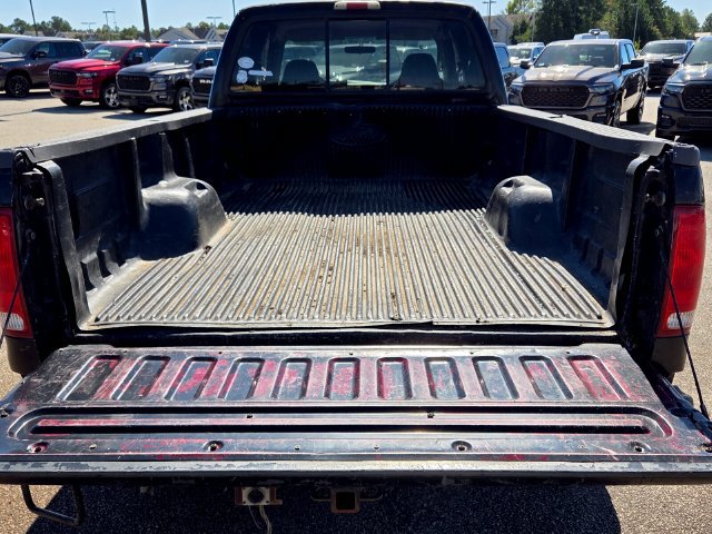 Used 2002 Ford F350 XLT RWD image 14