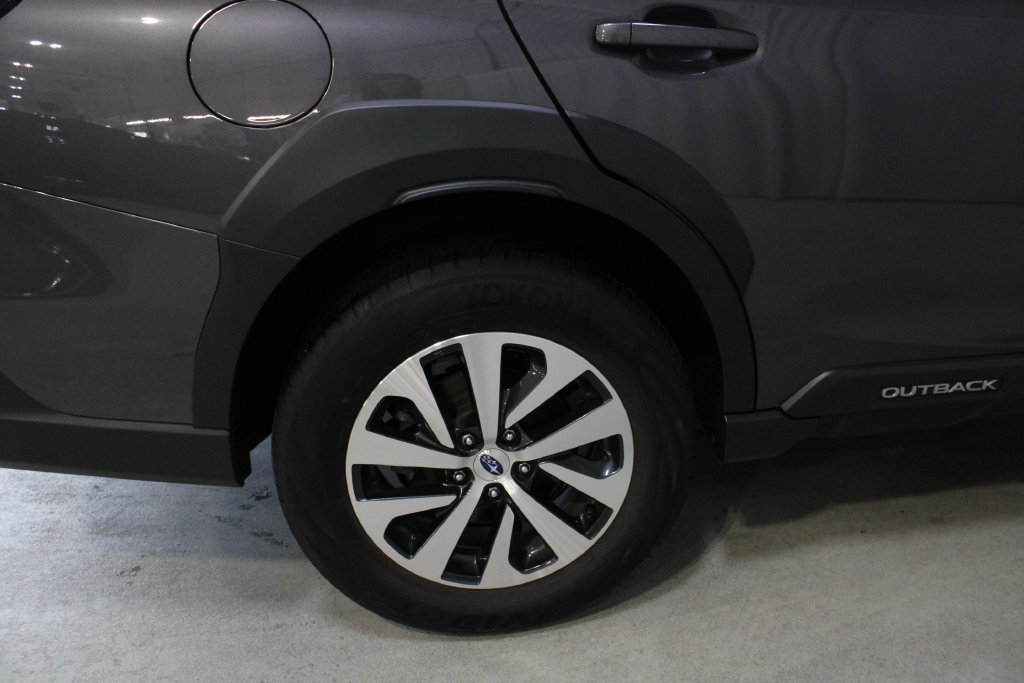 Used 2024 Subaru Outback Premium AWD/4WD image 26