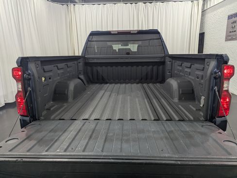 Used 2022 Chevrolet Silverado 1500 Custom Trail Boss image 12