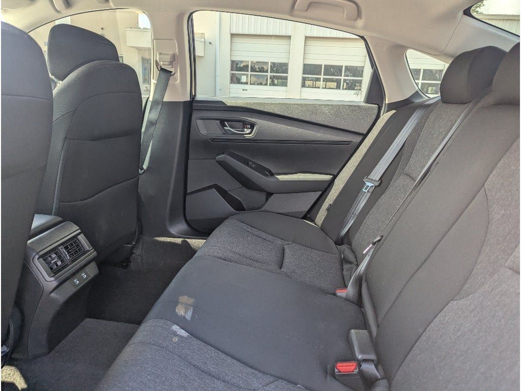 Used 2025 Honda Accord LX image 14