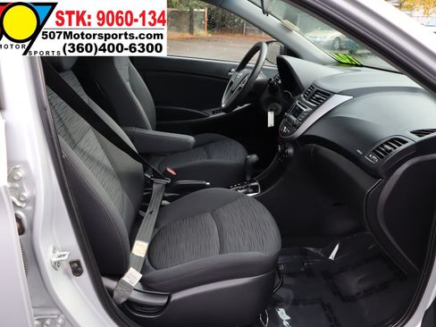 Used 2017 Hyundai Accent SE image 18