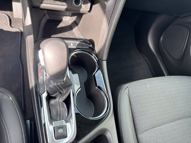 Used 2020 Buick Encore GX Preferred w/ Cold Weather Comfort Package FWD image 25