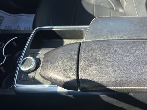 Used 2015 Mercedes-Benz ML 250 BlueTEC 4MATIC image 35