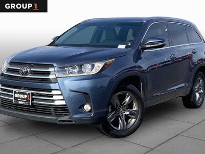 Used 2018 Toyota Highlander Limited Platinum