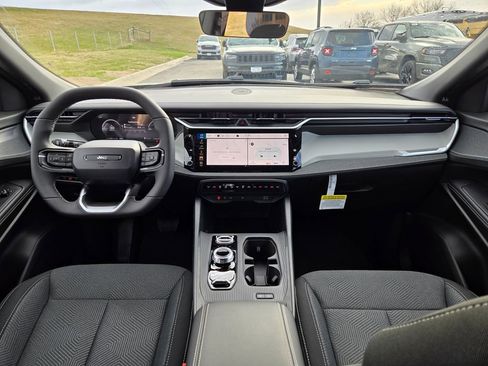 New 2026 Jeep Cherokee Laredo image 15