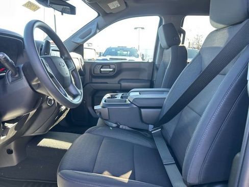 New 2026 Chevrolet Silverado 1500 Custom Trail Boss w/ LPO, Dark Essentials Package image 15