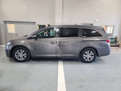Used 2016 Honda Odyssey SE