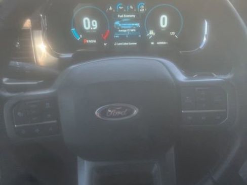 Used 2022 Ford F150 Lariat w/ Equipment Group 502A High image 7