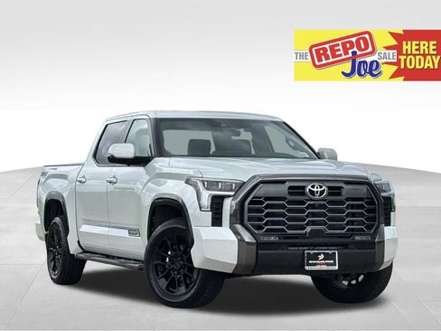 Used 2026 Toyota Tundra Platinum w/ TRD Off-Road Package AWD/4WD image 1