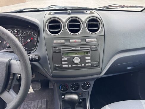 Used 2010 Ford Transit Connect XLT FWD image 10