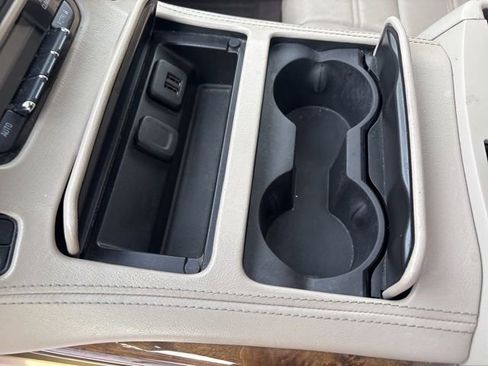 Used 2015 GMC Yukon Denali w/ Open Road Package image 33