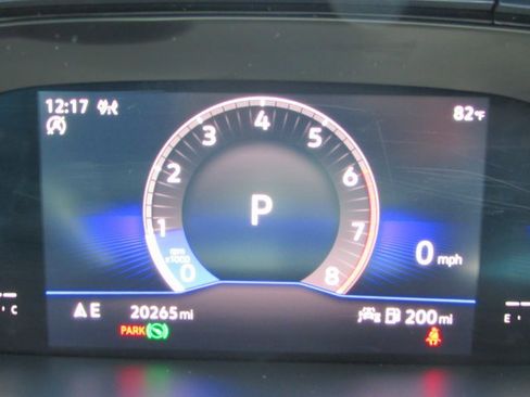 Used 2022 Volkswagen Taos SE image 27