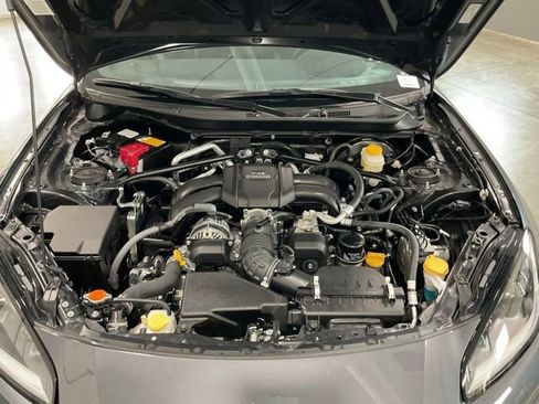 Used 2024 Toyota GR86 Premium w/ Performance Package RWD image 18