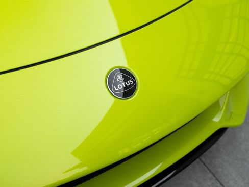 Used 2025 Lotus Emira RWD image 10