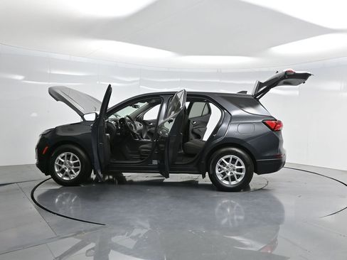 Used 2022 Chevrolet Equinox LT FWD image 28