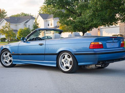 Used 1999 BMW M3 Convertible image 1