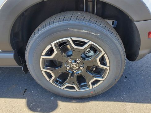 New 2025 Ford Bronco Sport Outer Banks image 31