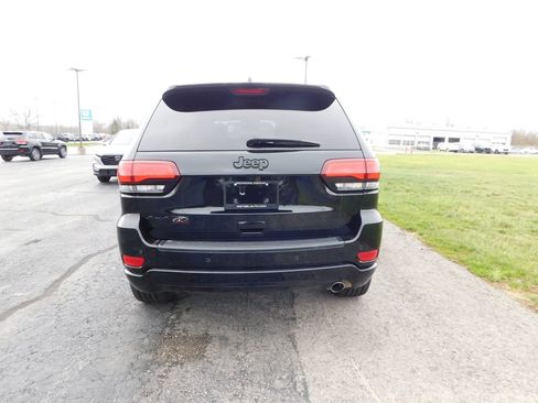 Used 2021 Jeep Grand Cherokee Laredo X image 4