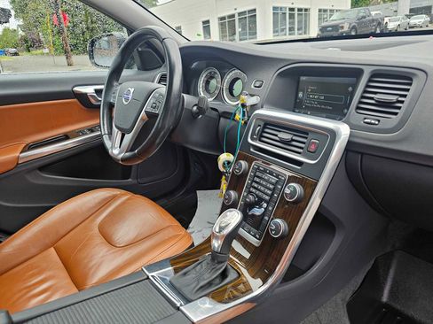 Used 2013 Volvo S60 T5 AWD/4WD image 12