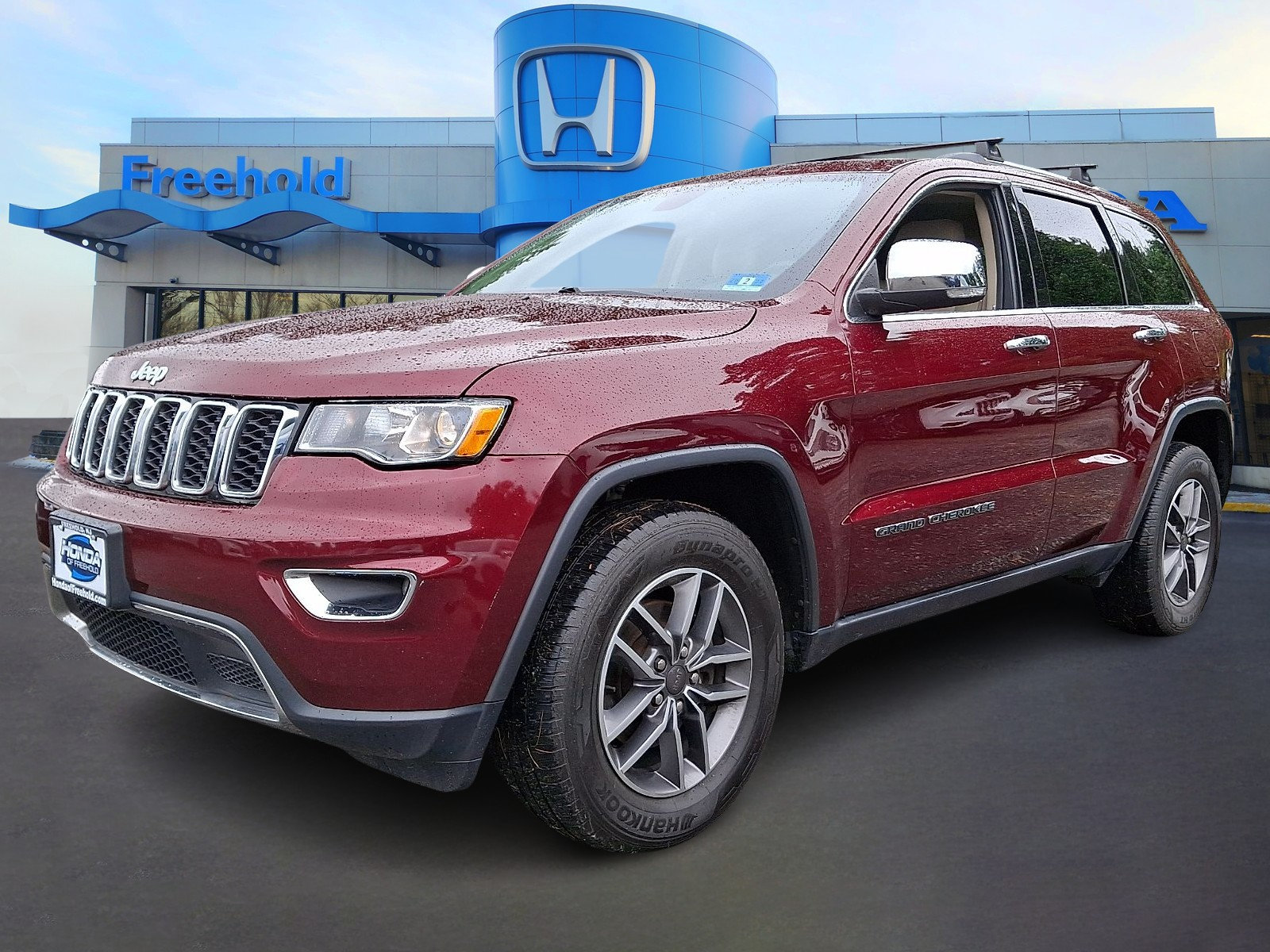 Used 2020 Jeep Grand Cherokee Limited AWD/4WD image 3