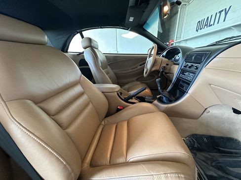 Used 1998 Ford Mustang Cobra image 17