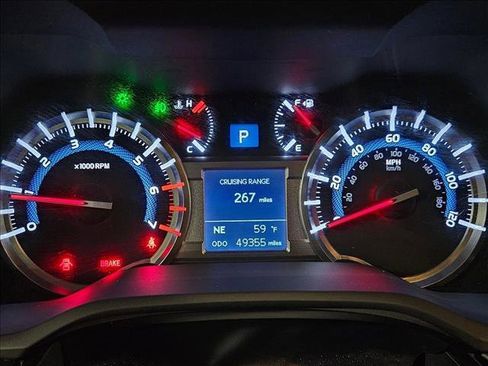 Used 2018 Toyota 4Runner Limited image 11